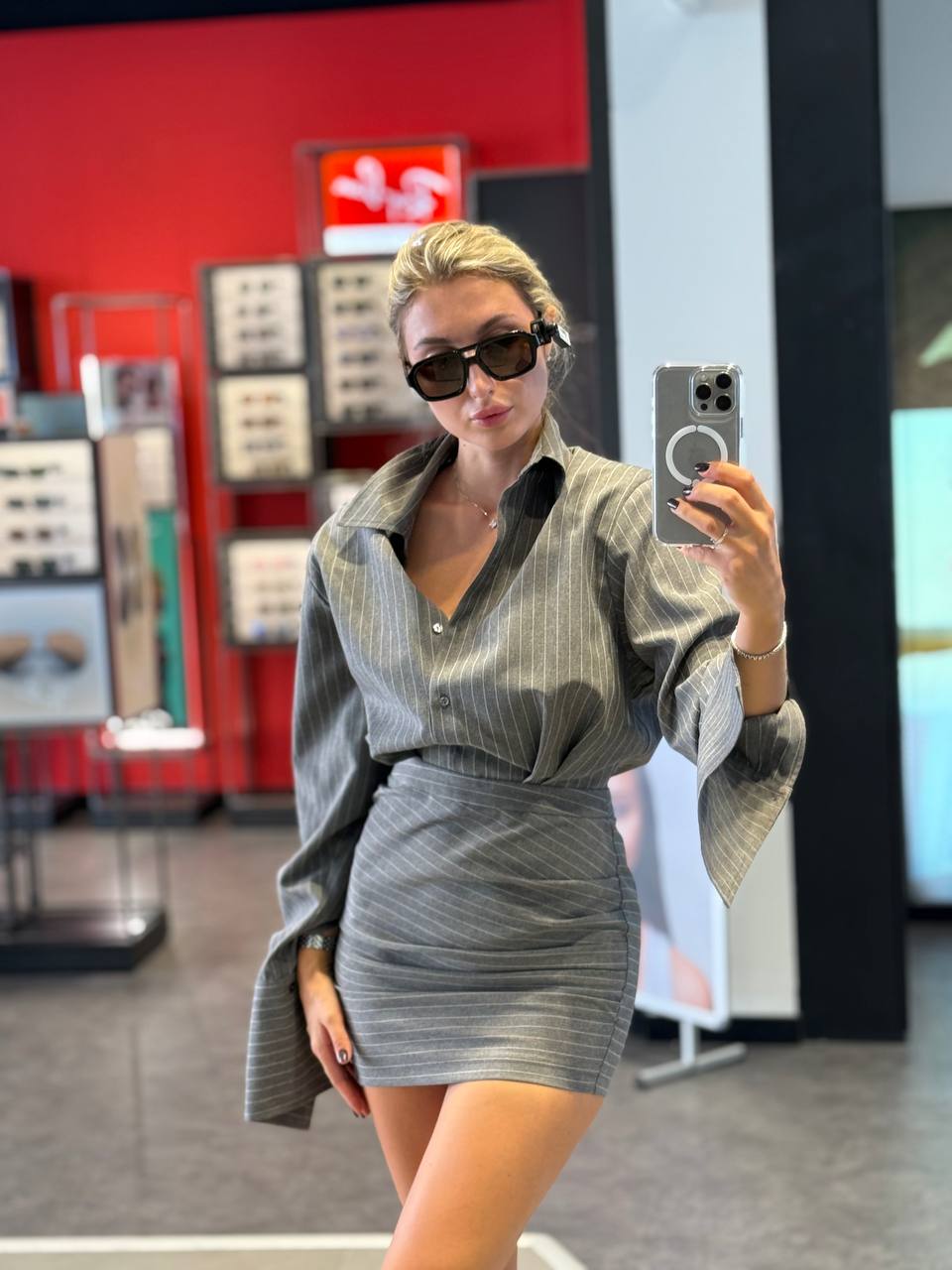 Солнцезащитные очки Celine