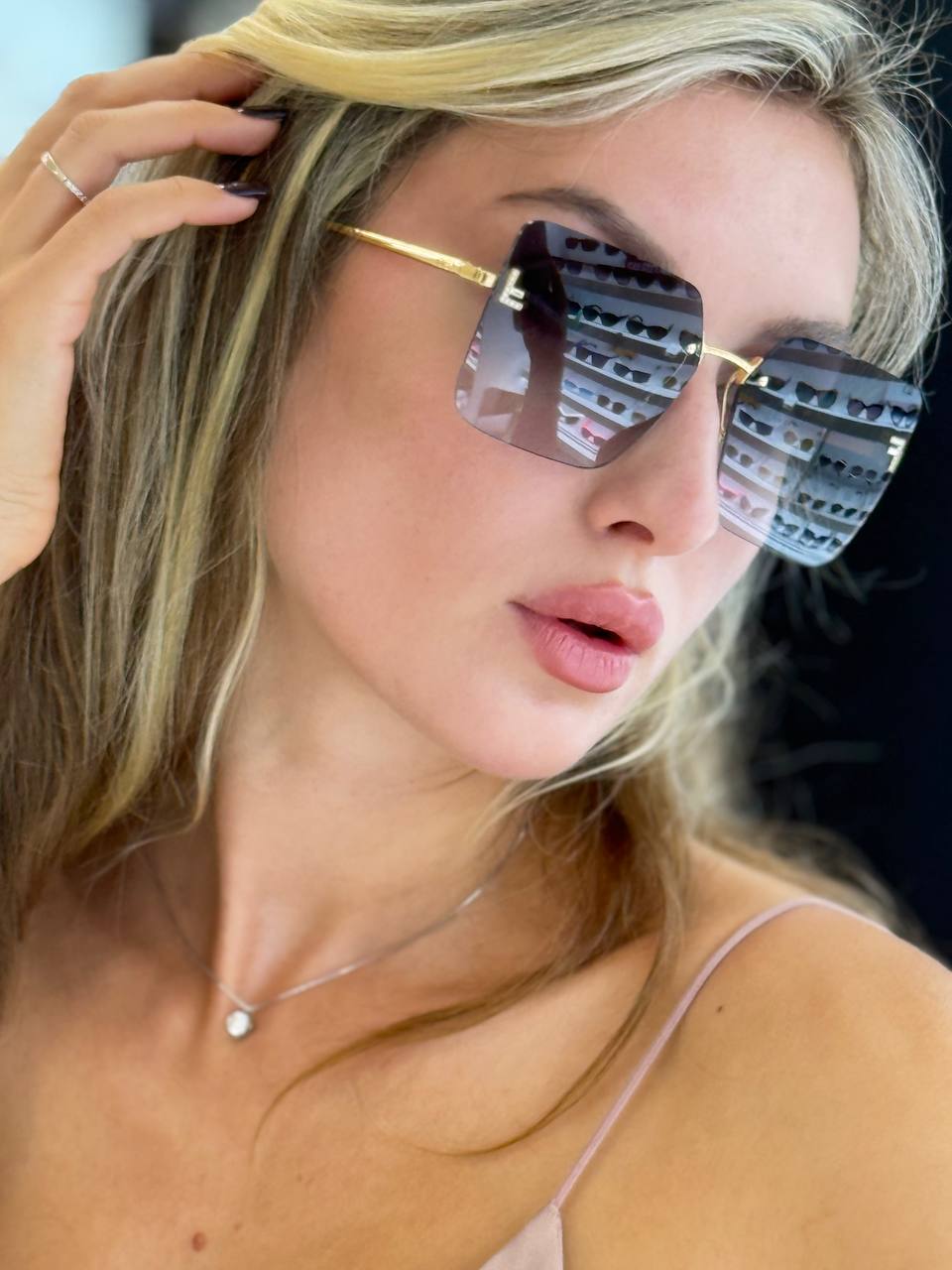 Солнцезащитные очки Fendi ОЧКИ_TEMP