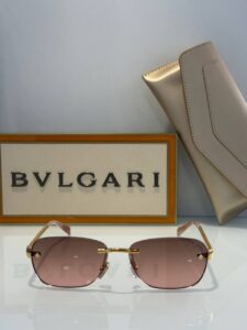 Солнцезащитные очки Bvlgari женские