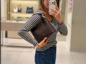 Кожаная сумка Furla Clarissa
