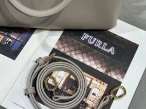 Сумка женская Furla