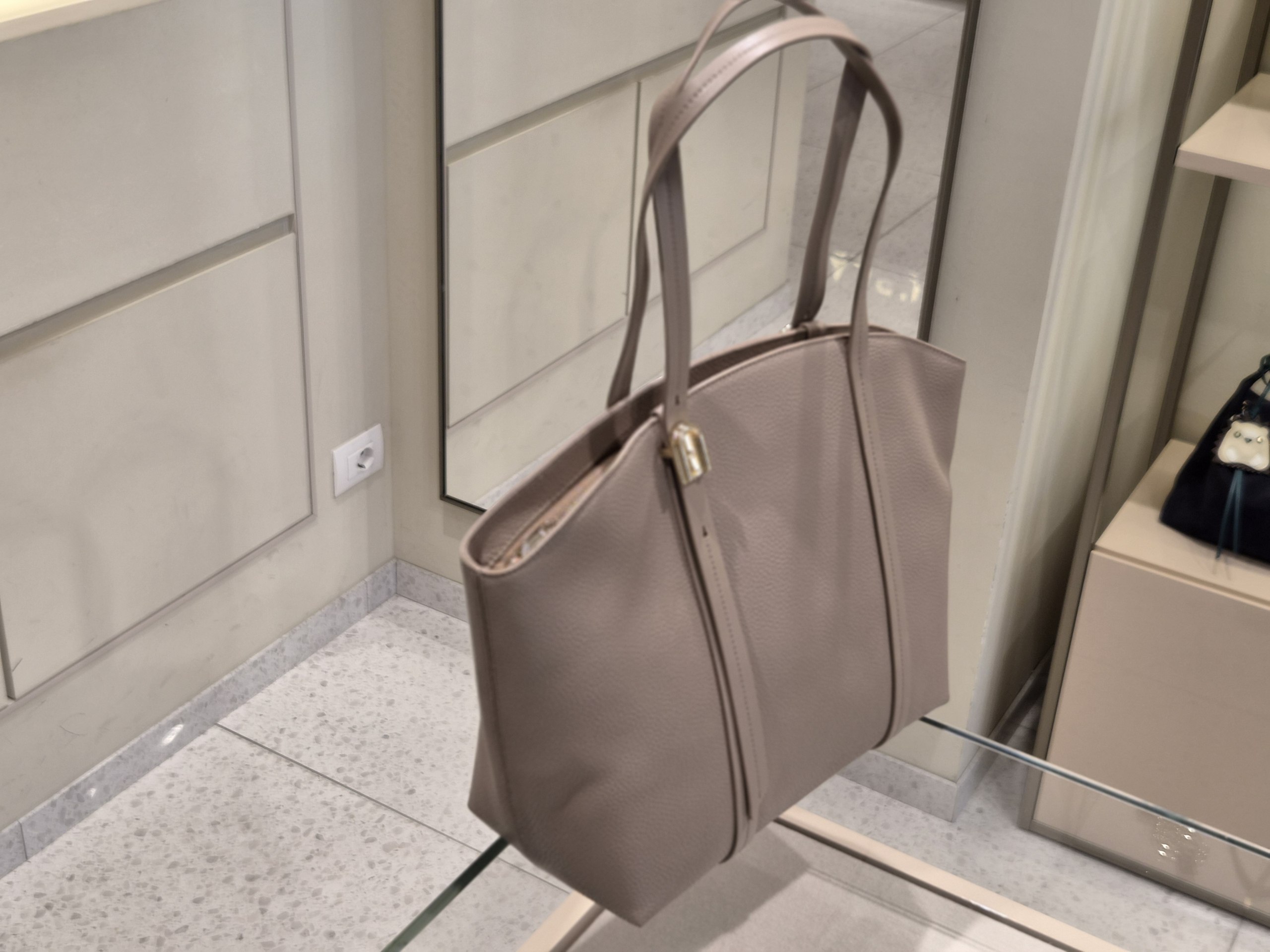 Кожаная сумка-тоут Furla