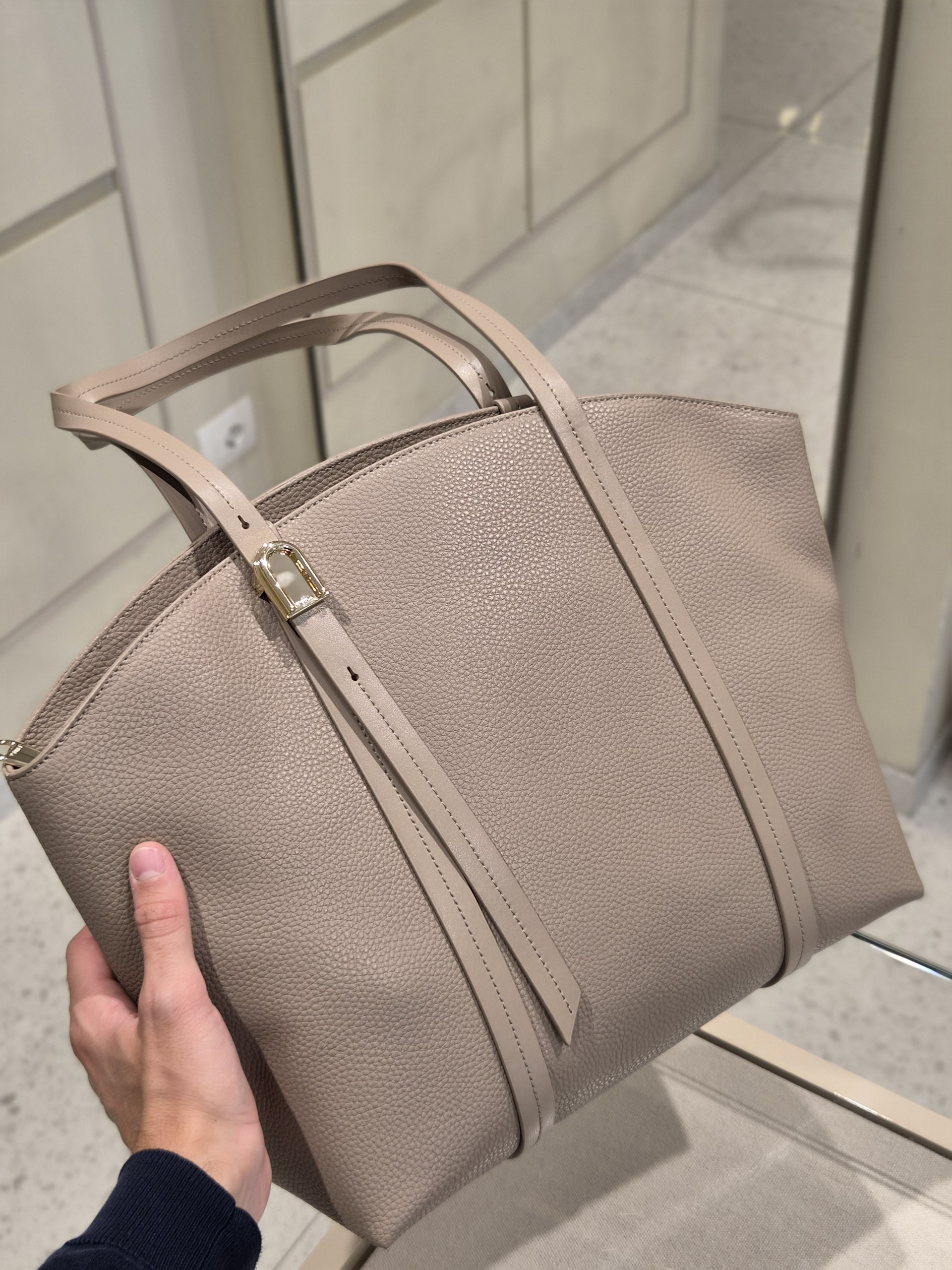 Кожаная сумка-тоут Furla