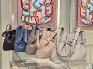 Сумка кожаная Furla Aura