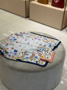 Платок шелковый Furla