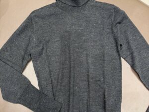 Водолазка женская из шерсти PESERICO