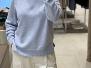 Джемпер женский голубой PESERICO OUTLET